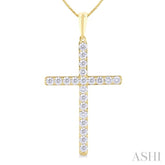 1/2 Ctw Round Cut Diamond Prong Set 1-Inch Plate Cross Pendant With Chain in 14K Yellow Gold